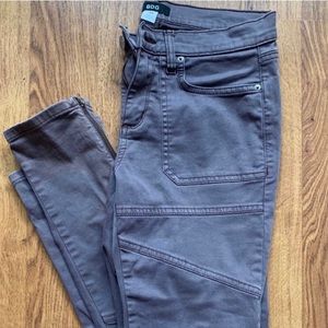 BDG skinny jeans with pockets